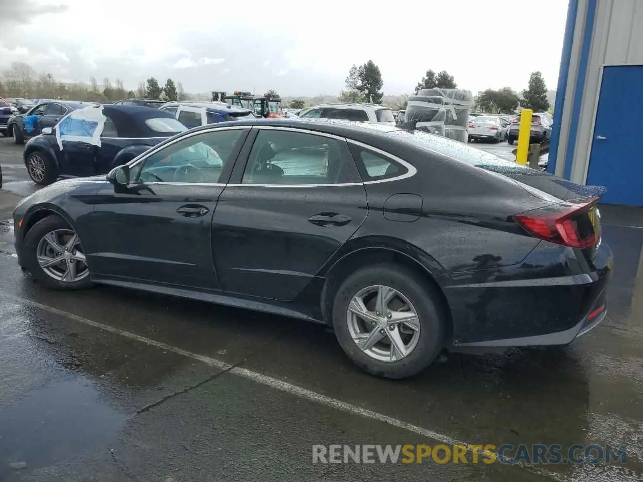 2 Photograph of a damaged car 5NPEG4JA4LH054845 HYUNDAI SONATA 2020