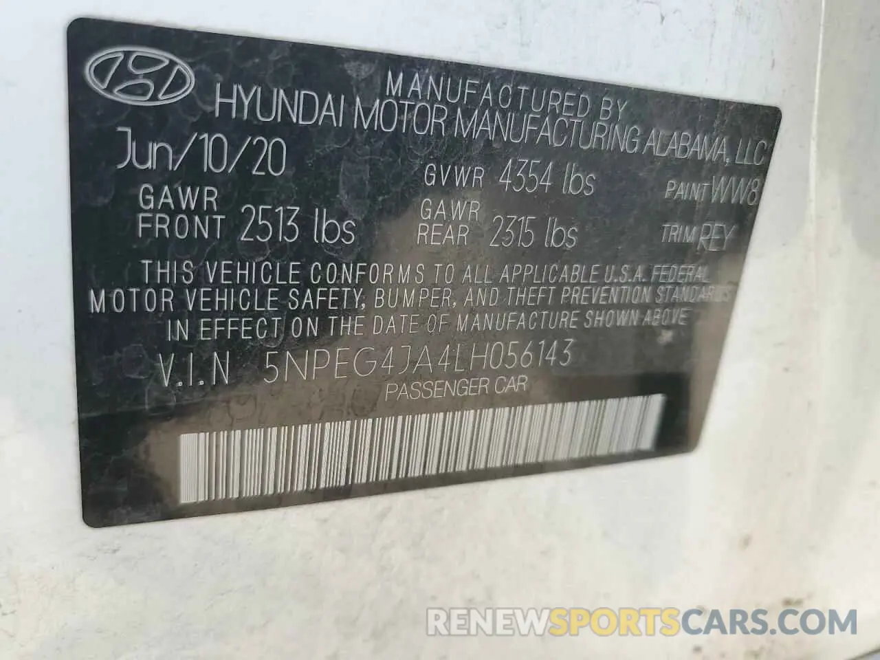 12 Photograph of a damaged car 5NPEG4JA4LH056143 HYUNDAI SONATA 2020