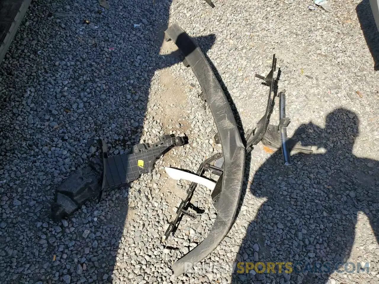 12 Photograph of a damaged car 5NPEG4JA4LH062363 HYUNDAI SONATA 2020