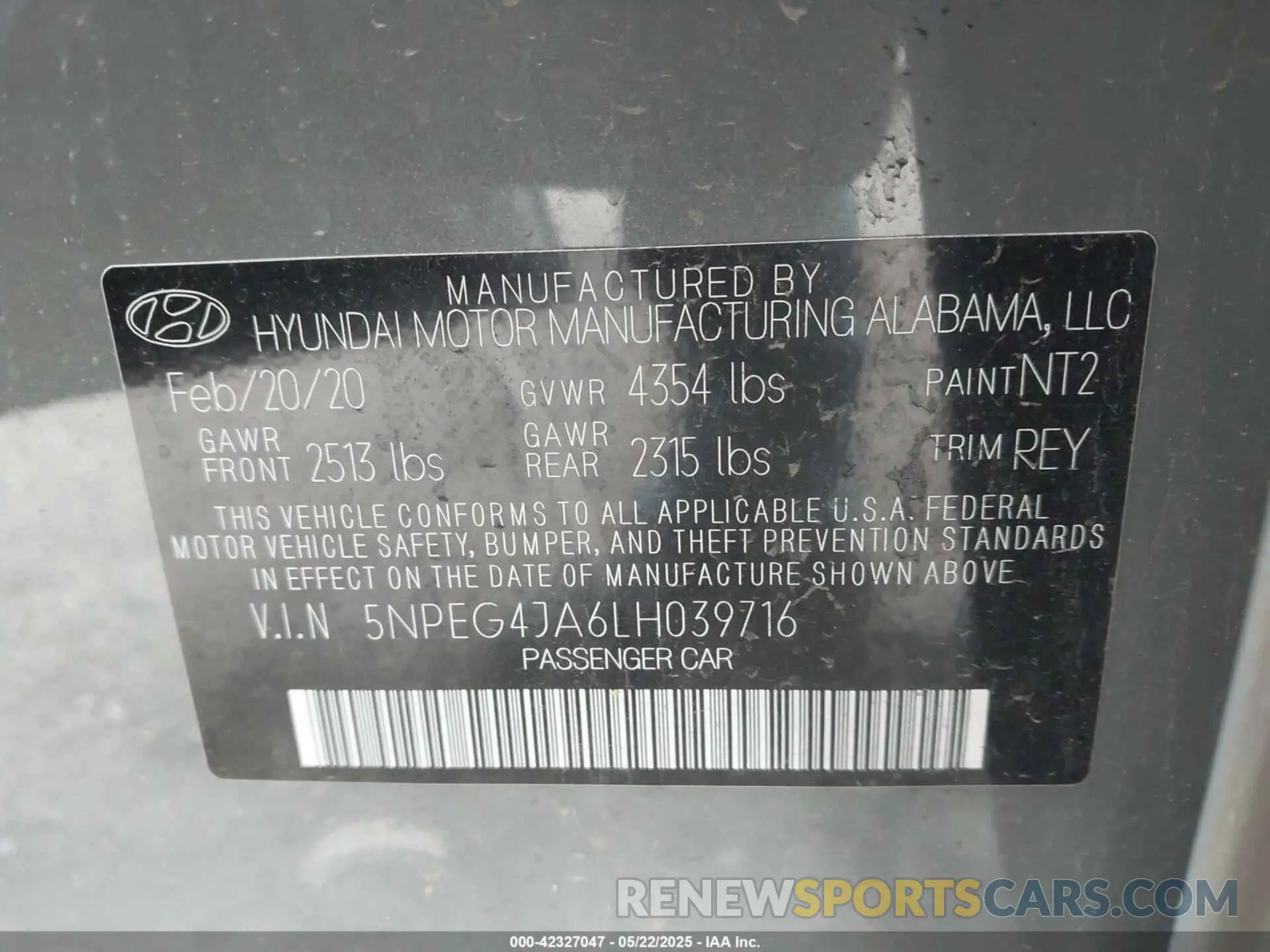 9 Photograph of a damaged car 5NPEG4JA6LH039716 HYUNDAI SONATA 2020