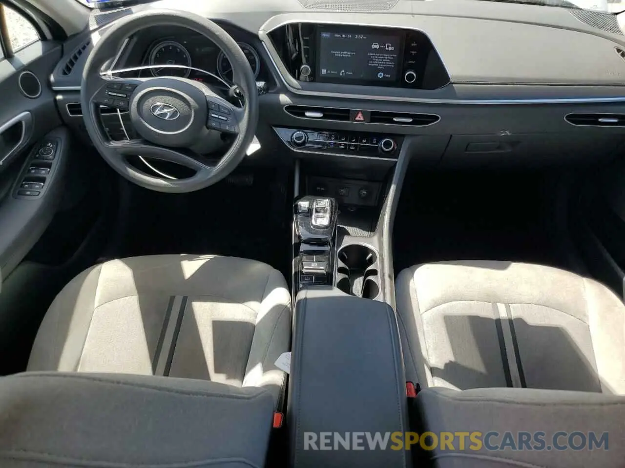 8 Фотография поврежденного автомобиля 5NPEG4JA8LH059210 HYUNDAI SONATA 2020