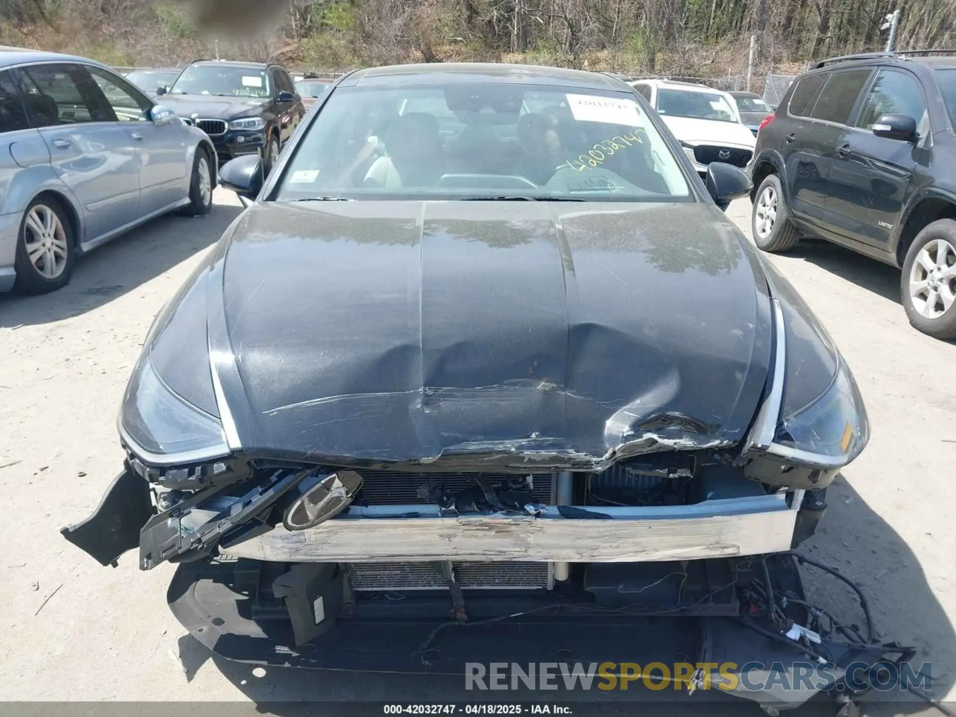 12 Фотография поврежденного автомобиля 5NPEH4J21LH004118 HYUNDAI SONATA 2020