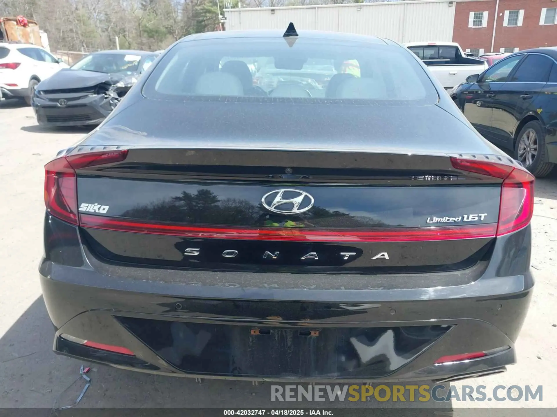 16 Фотография поврежденного автомобиля 5NPEH4J21LH004118 HYUNDAI SONATA 2020