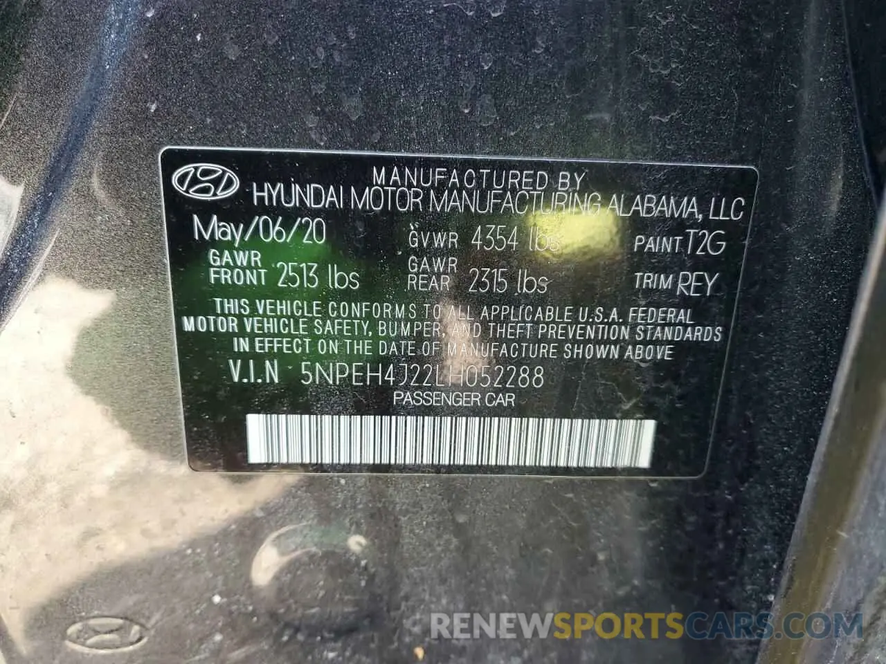12 Photograph of a damaged car 5NPEH4J22LH052288 HYUNDAI SONATA 2020