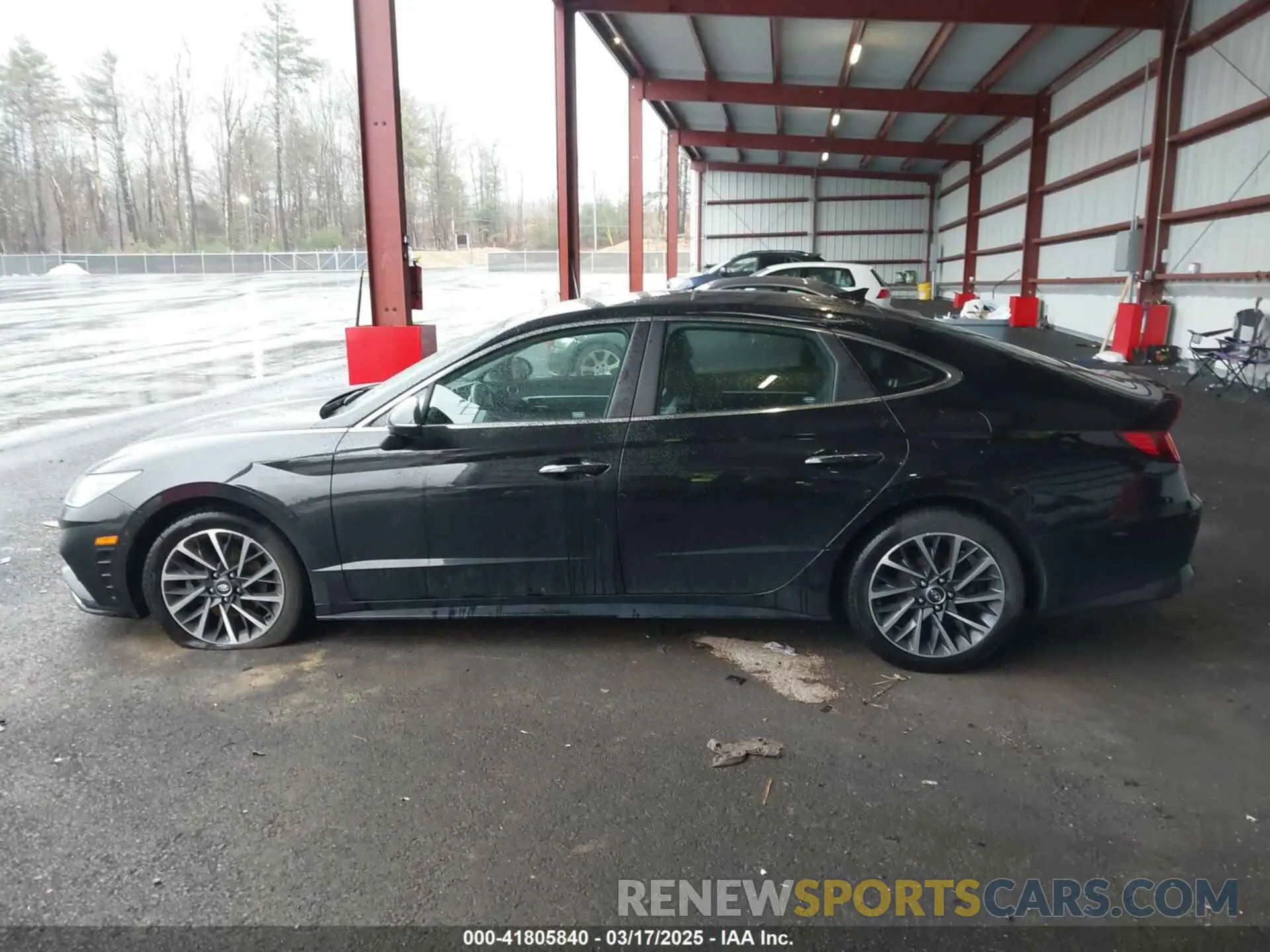 14 Photograph of a damaged car 5NPEH4J27LH033428 HYUNDAI SONATA 2020