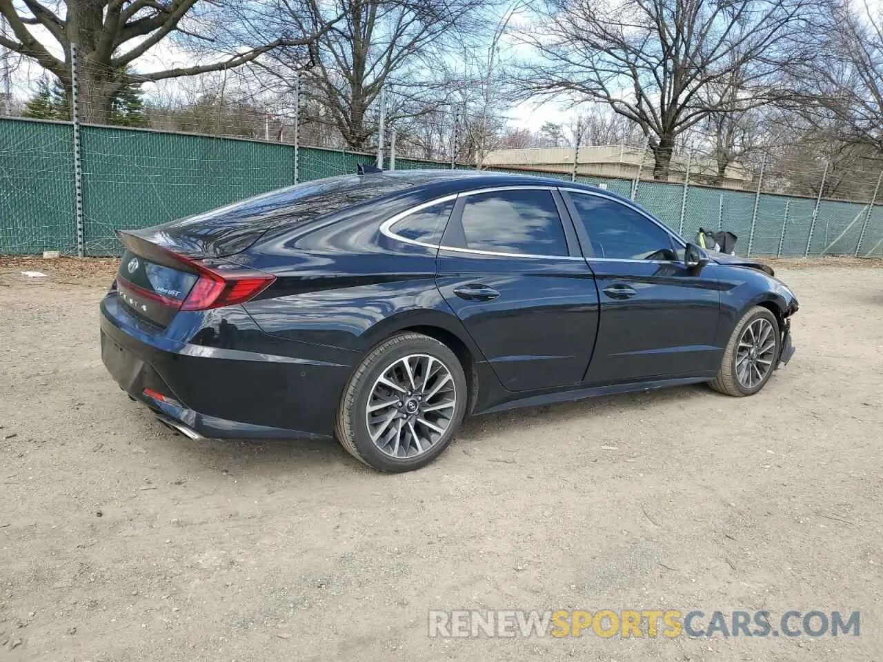 3 Photograph of a damaged car 5NPEH4J28LH020154 HYUNDAI SONATA 2020