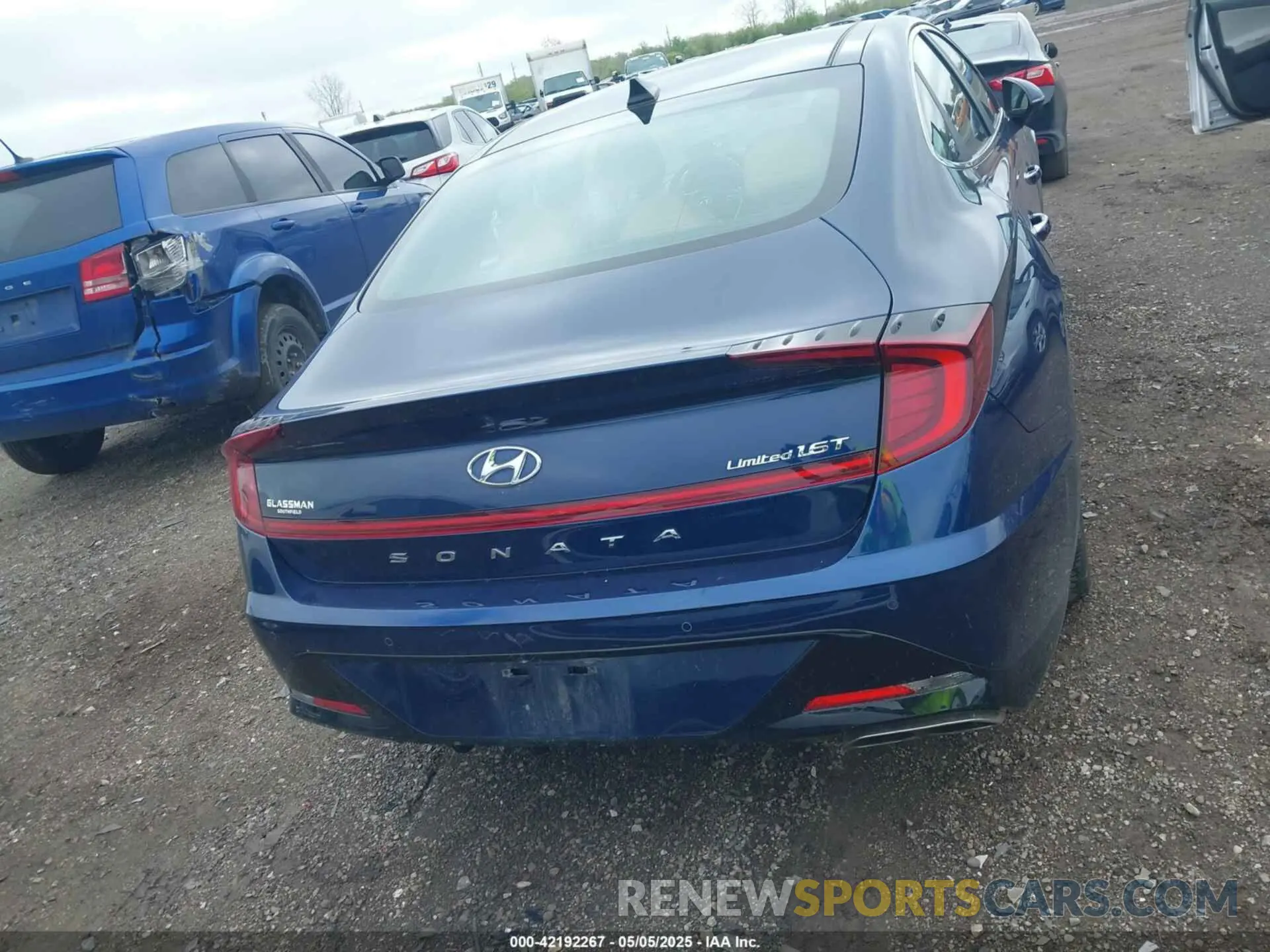 16 Photograph of a damaged car 5NPEH4J28LH040498 HYUNDAI SONATA 2020