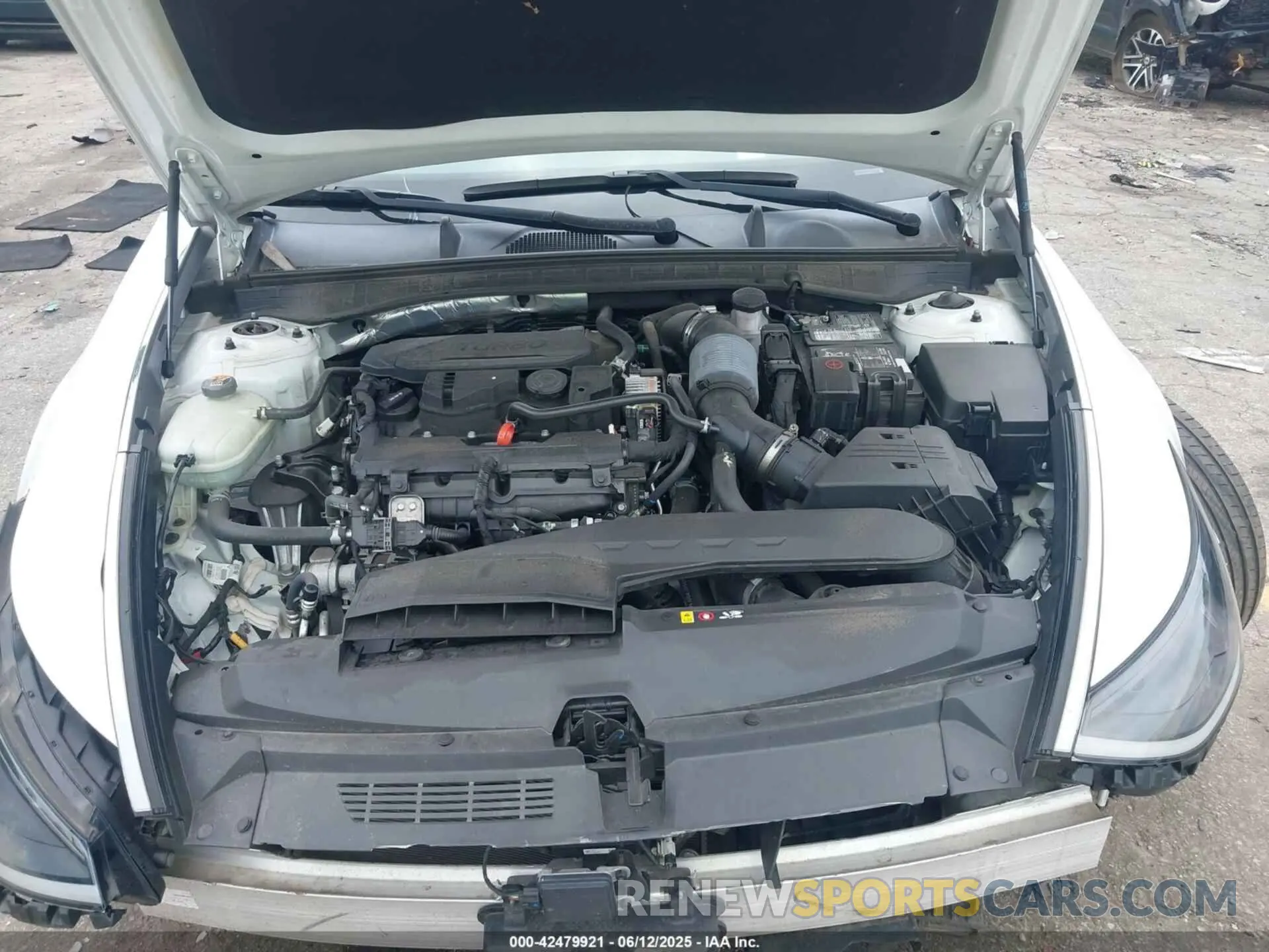 10 Photograph of a damaged car 5NPEH4J29LH030417 HYUNDAI SONATA 2020