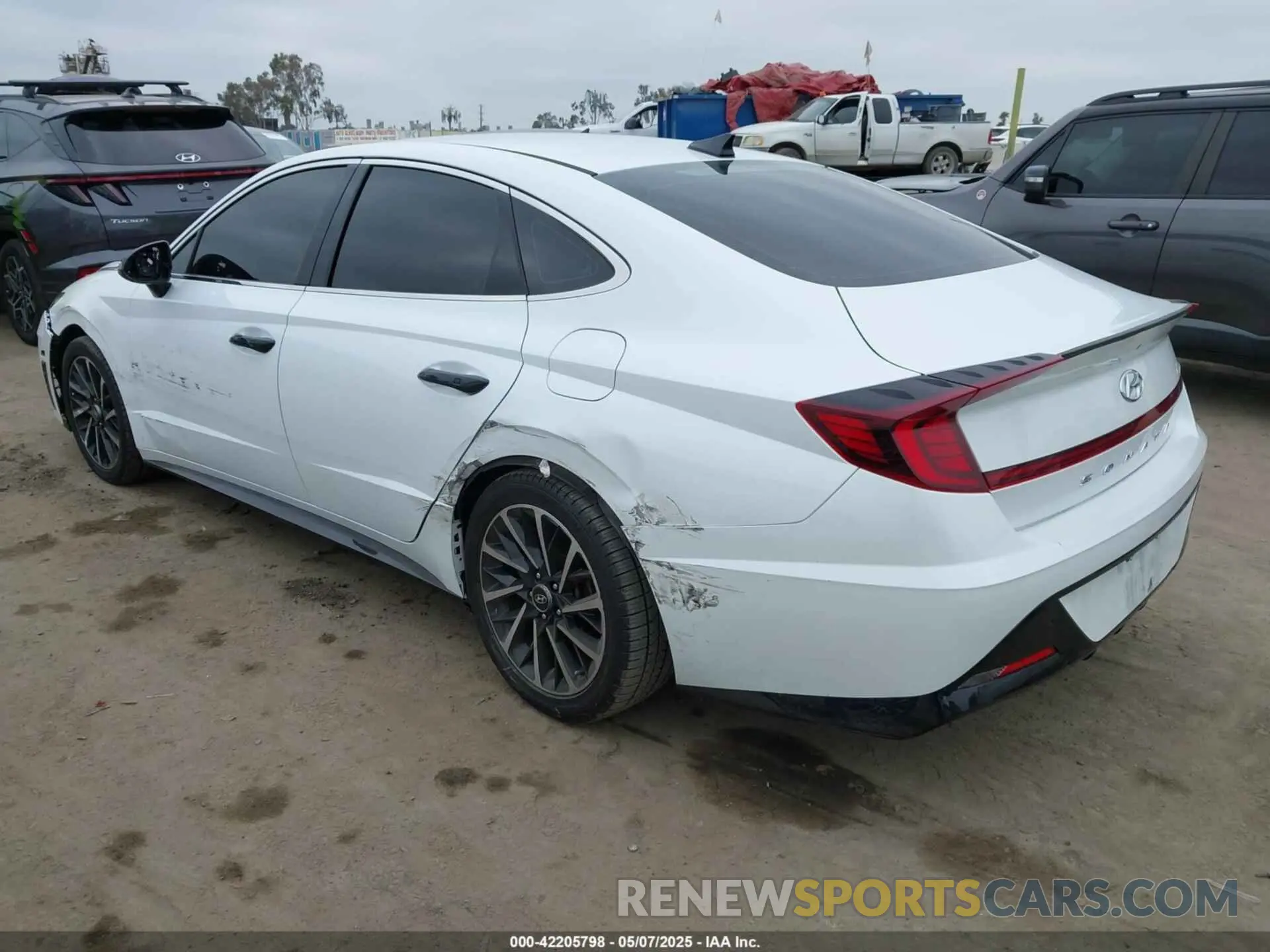 3 Photograph of a damaged car 5NPEJ4J21LH025720 HYUNDAI SONATA 2020