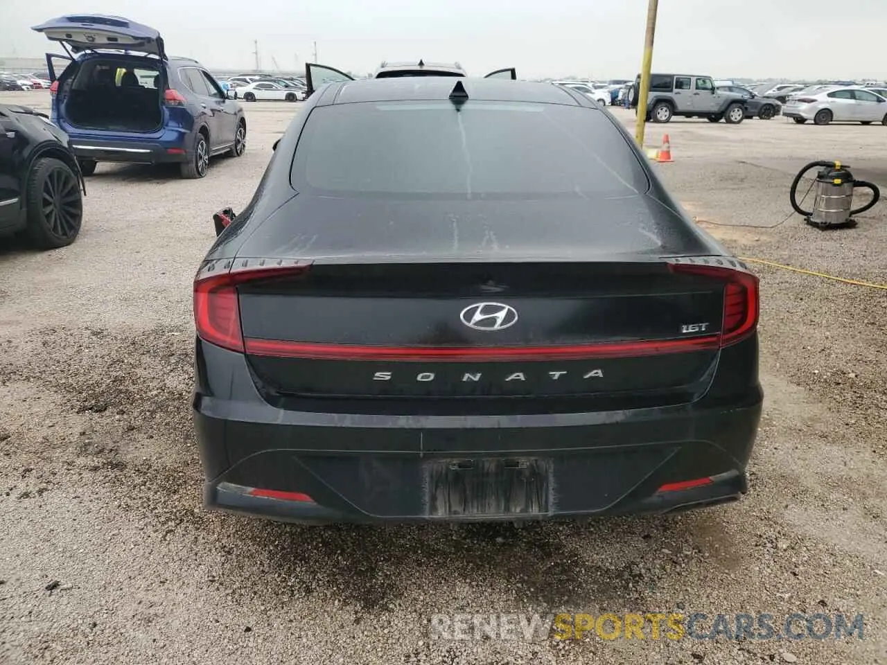 6 Photograph of a damaged car 5NPEJ4J22LH005329 HYUNDAI SONATA 2020