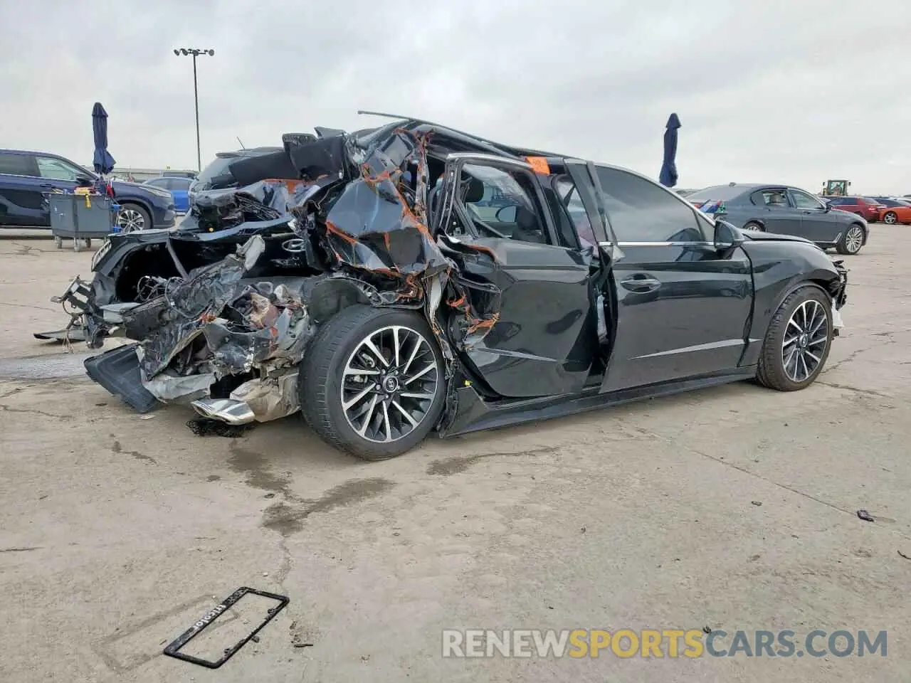 3 Photograph of a damaged car 5NPEJ4J23LH026786 HYUNDAI SONATA 2020