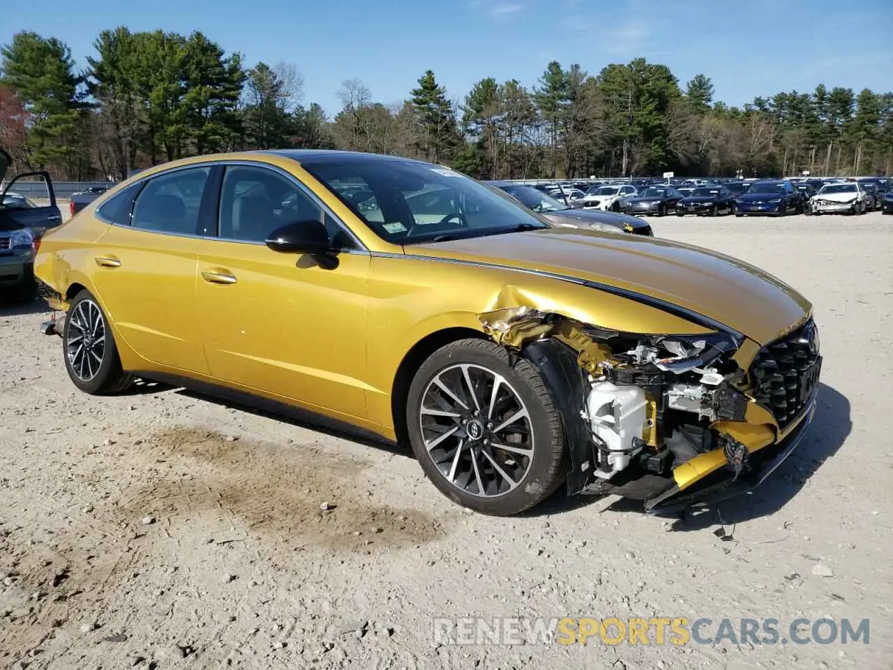 4 Photograph of a damaged car 5NPEJ4J24LH006403 HYUNDAI SONATA 2020
