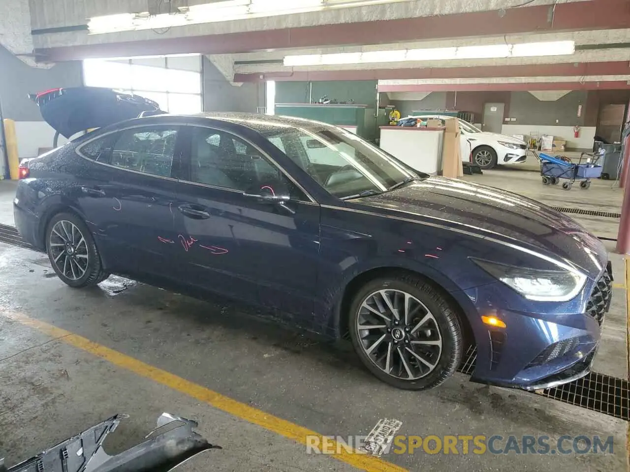 4 Photograph of a damaged car 5NPEJ4J25LH040351 HYUNDAI SONATA 2020