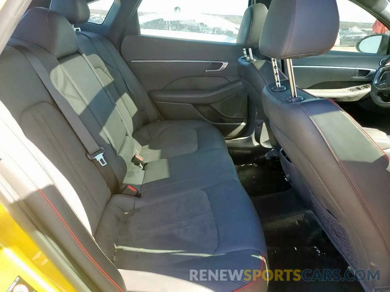 10 Photograph of a damaged car 5NPEJ4J26LH019136 HYUNDAI SONATA 2020