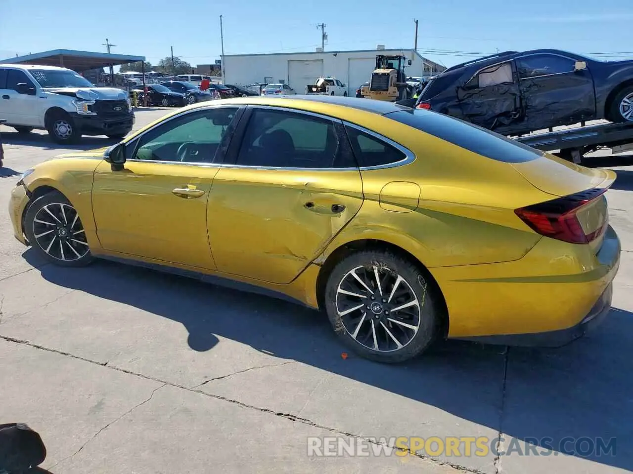 2 Photograph of a damaged car 5NPEJ4J26LH019136 HYUNDAI SONATA 2020