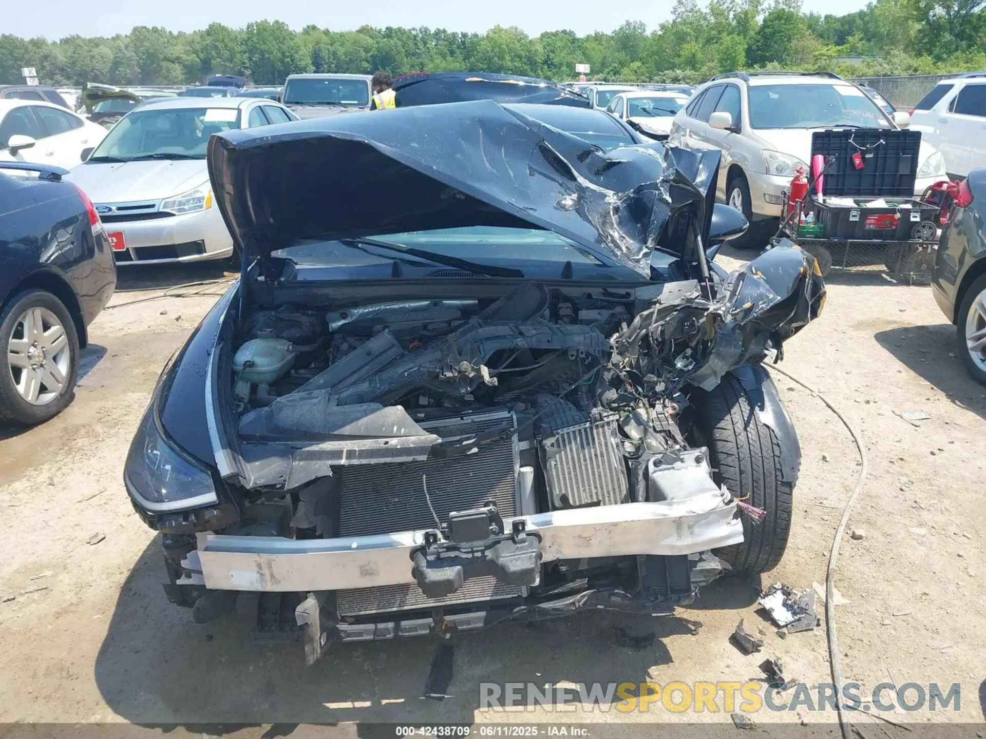 12 Photograph of a damaged car 5NPEJ4J27LH041775 HYUNDAI SONATA 2020