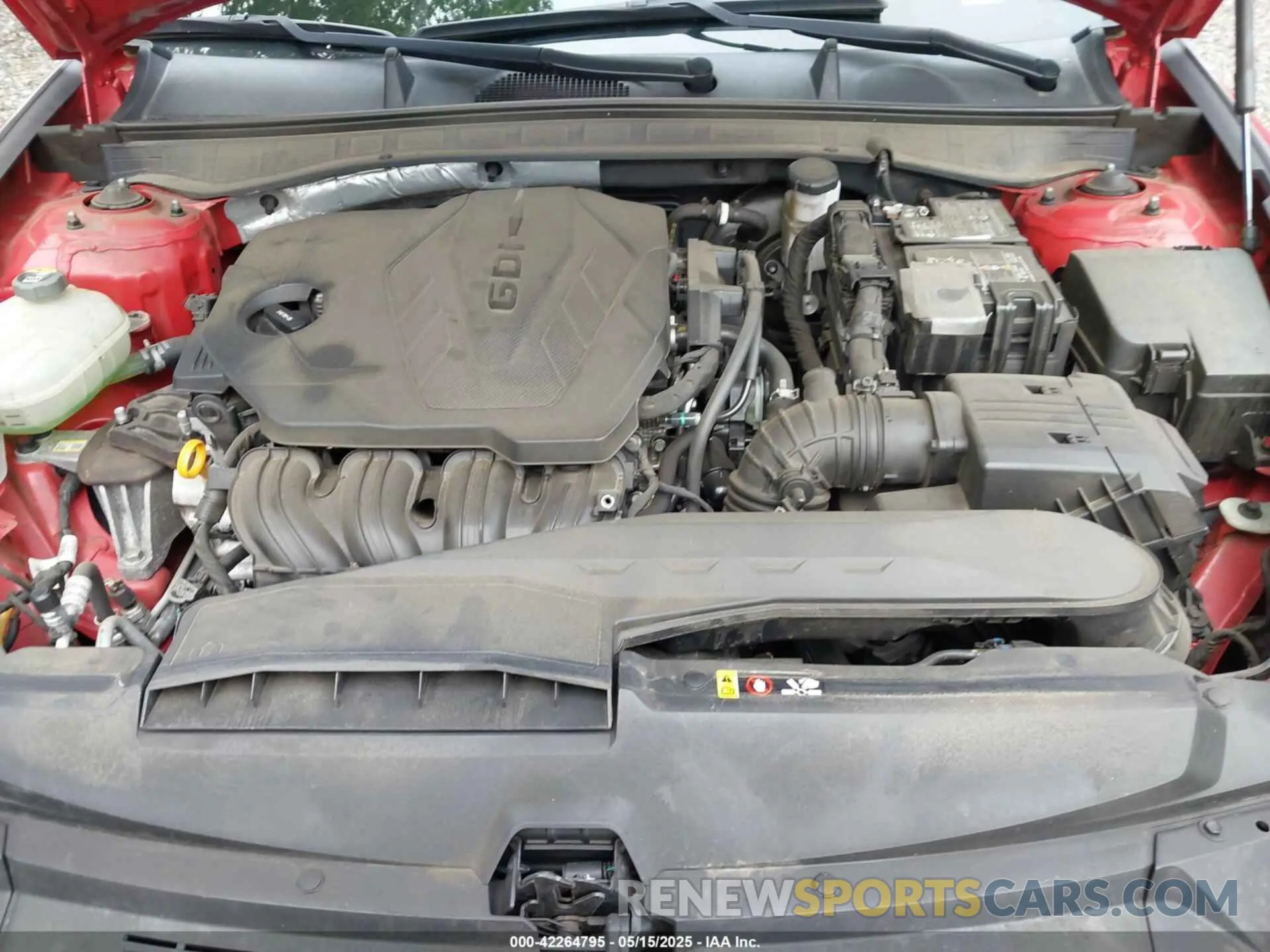 10 Photograph of a damaged car 5NPEL4JA0LH022194 HYUNDAI SONATA 2020