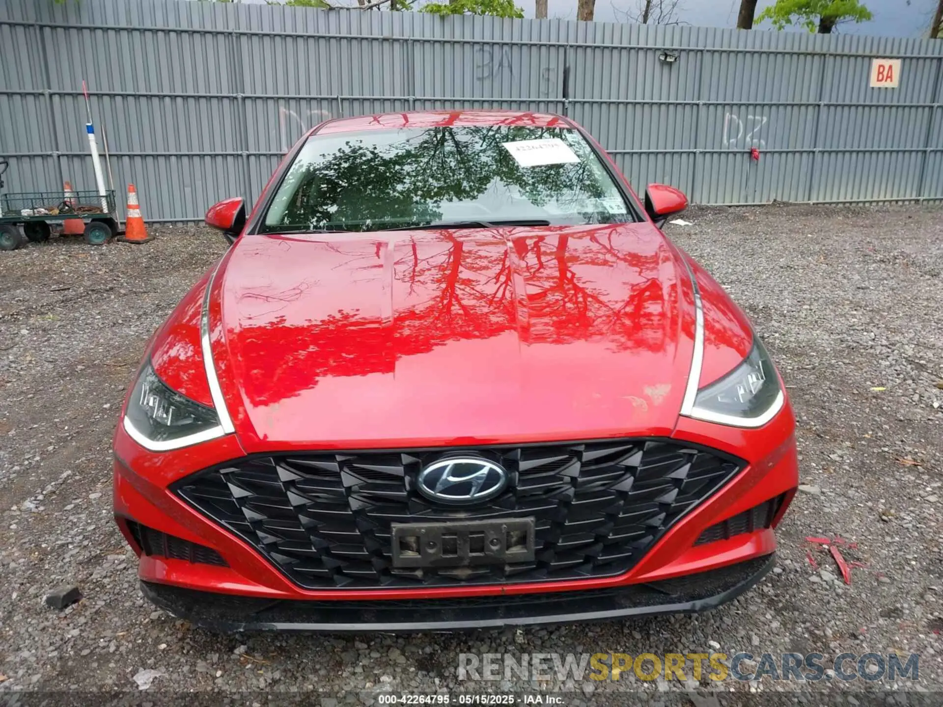 12 Photograph of a damaged car 5NPEL4JA0LH022194 HYUNDAI SONATA 2020