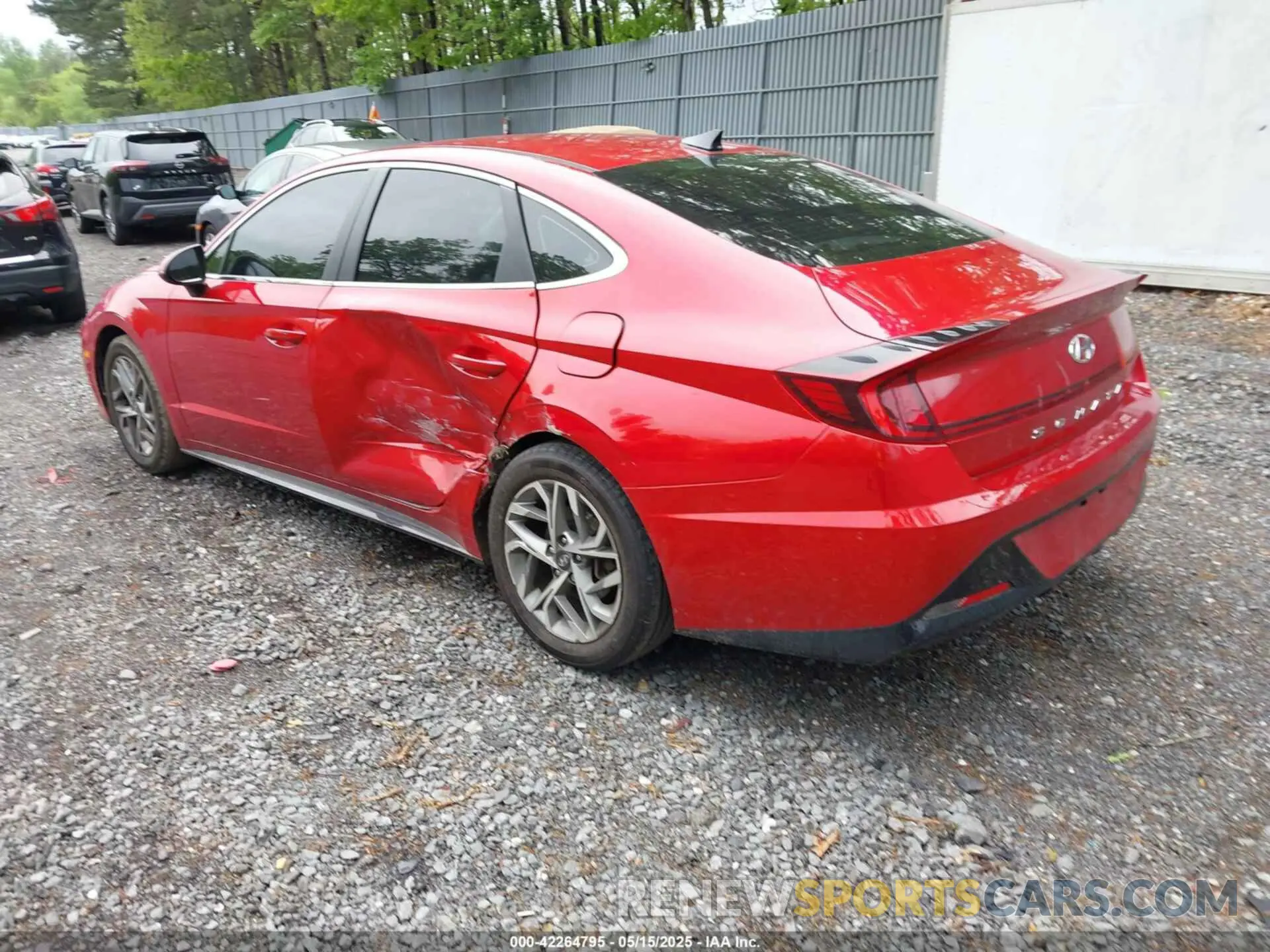 3 Photograph of a damaged car 5NPEL4JA0LH022194 HYUNDAI SONATA 2020