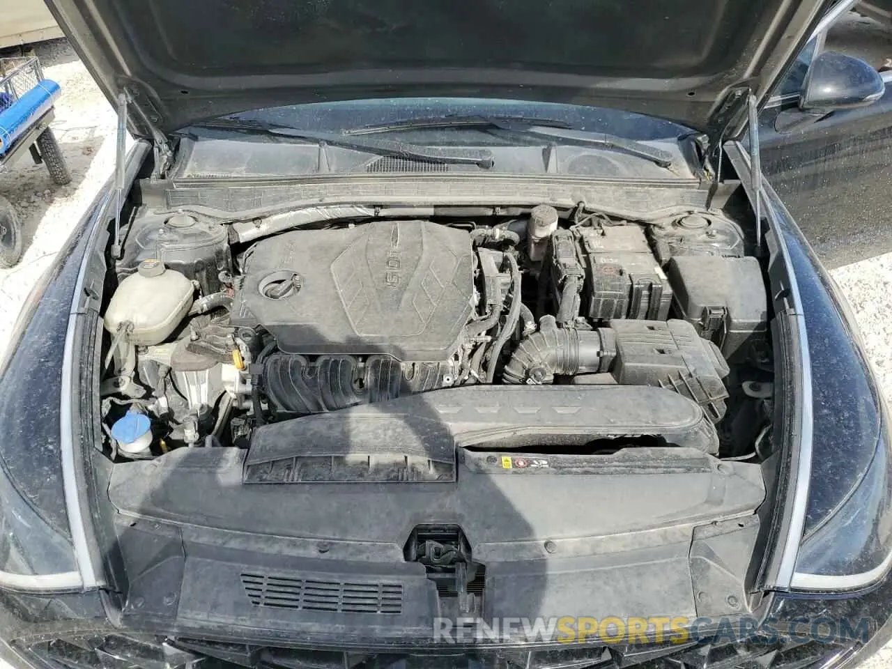 11 Photograph of a damaged car 5NPEL4JA5LH052565 HYUNDAI SONATA 2020