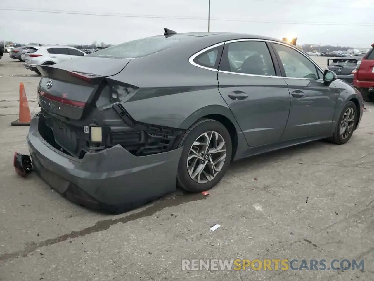 3 Фотография поврежденного автомобиля 5NPEL4JA7LH014979 HYUNDAI SONATA 2020