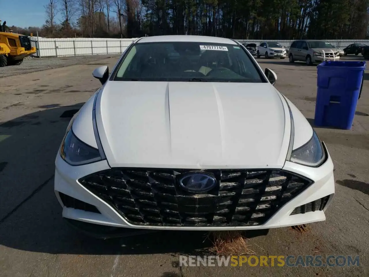 5 Photograph of a damaged car 5NPEL4JA8LH031743 HYUNDAI SONATA 2020