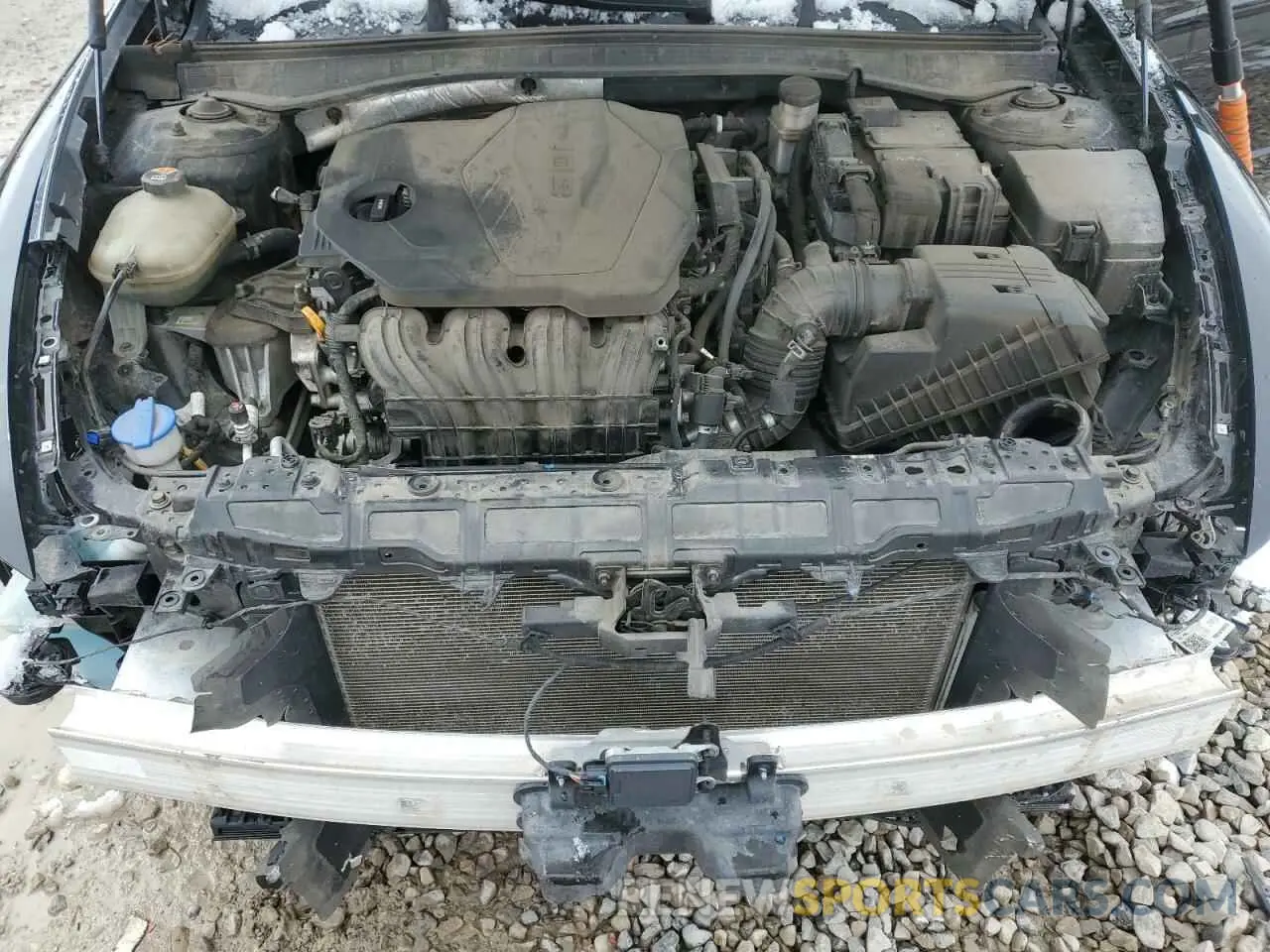 11 Photograph of a damaged car 5NPEL4JA8LH053905 HYUNDAI SONATA 2020