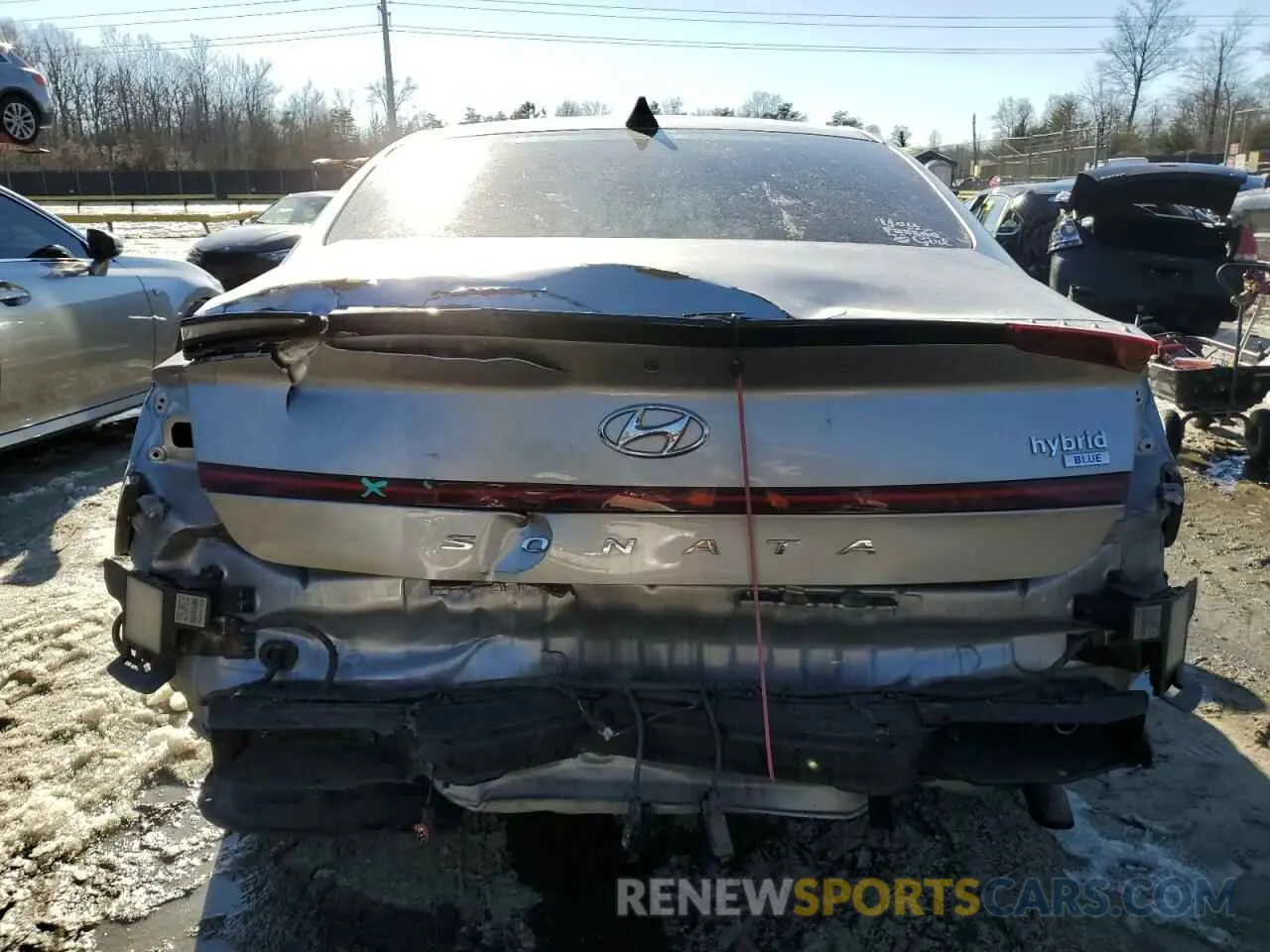 6 Photograph of a damaged car KMHL24JJ4LA015911 HYUNDAI SONATA 2020