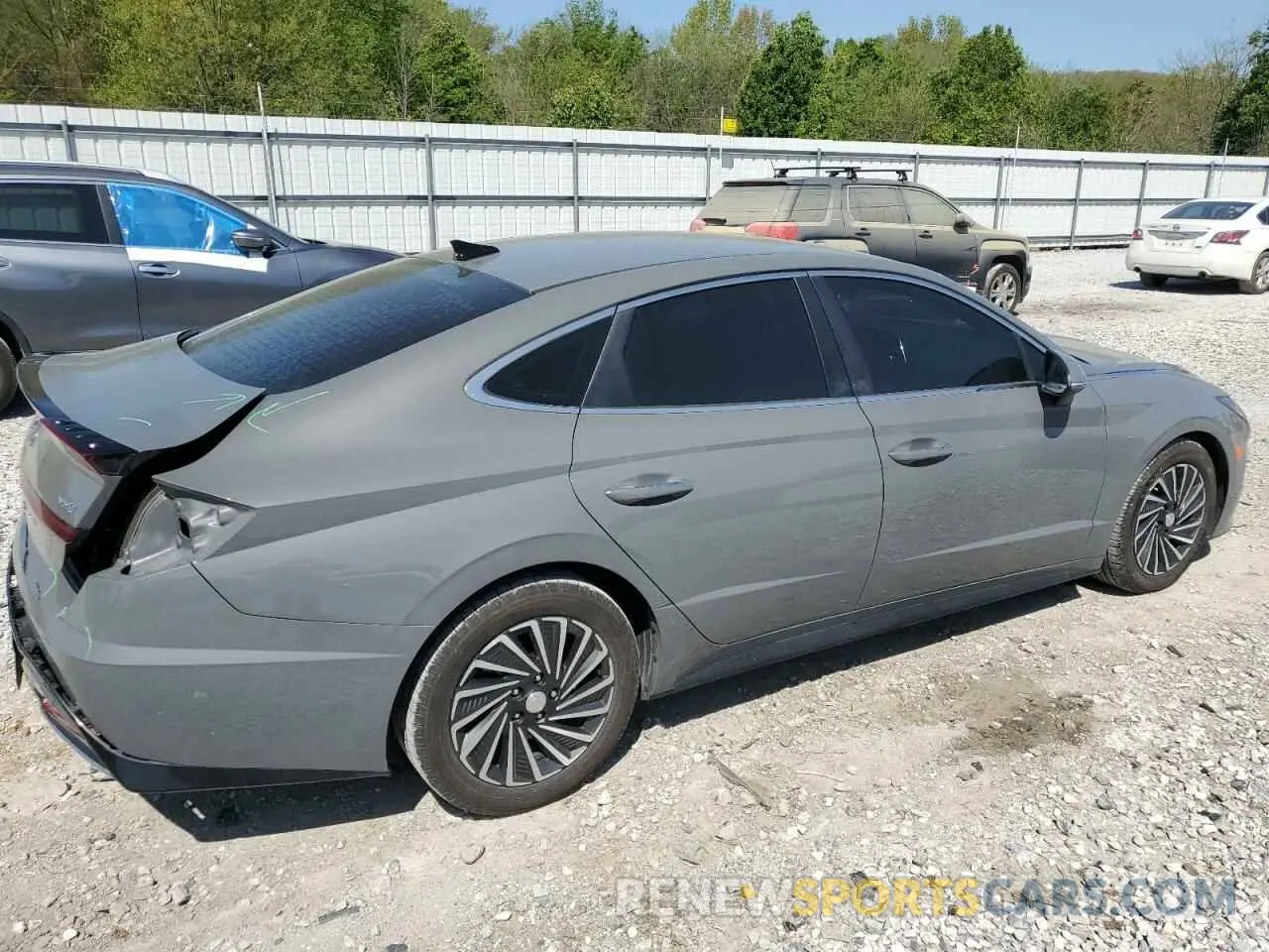 3 Photograph of a damaged car KMHL34JJ3LA010003 HYUNDAI SONATA 2020