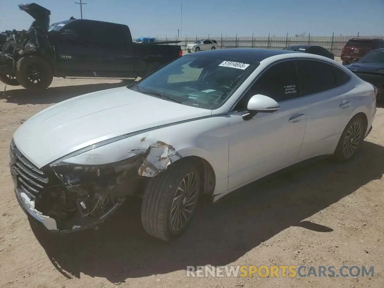 1 Photograph of a damaged car KMHL54JJ9LA009688 HYUNDAI SONATA 2020