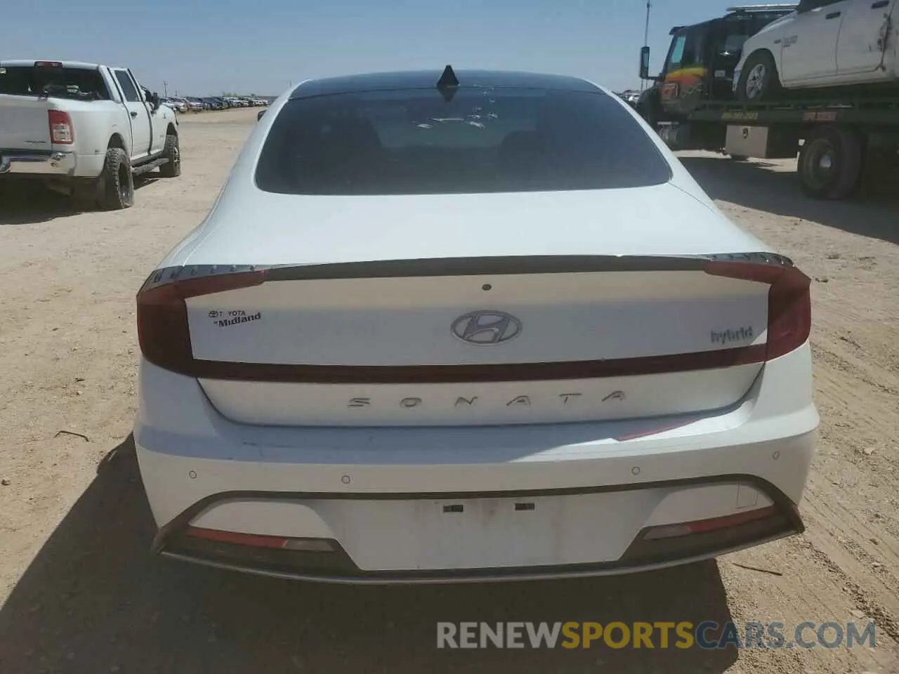 6 Photograph of a damaged car KMHL54JJ9LA009688 HYUNDAI SONATA 2020