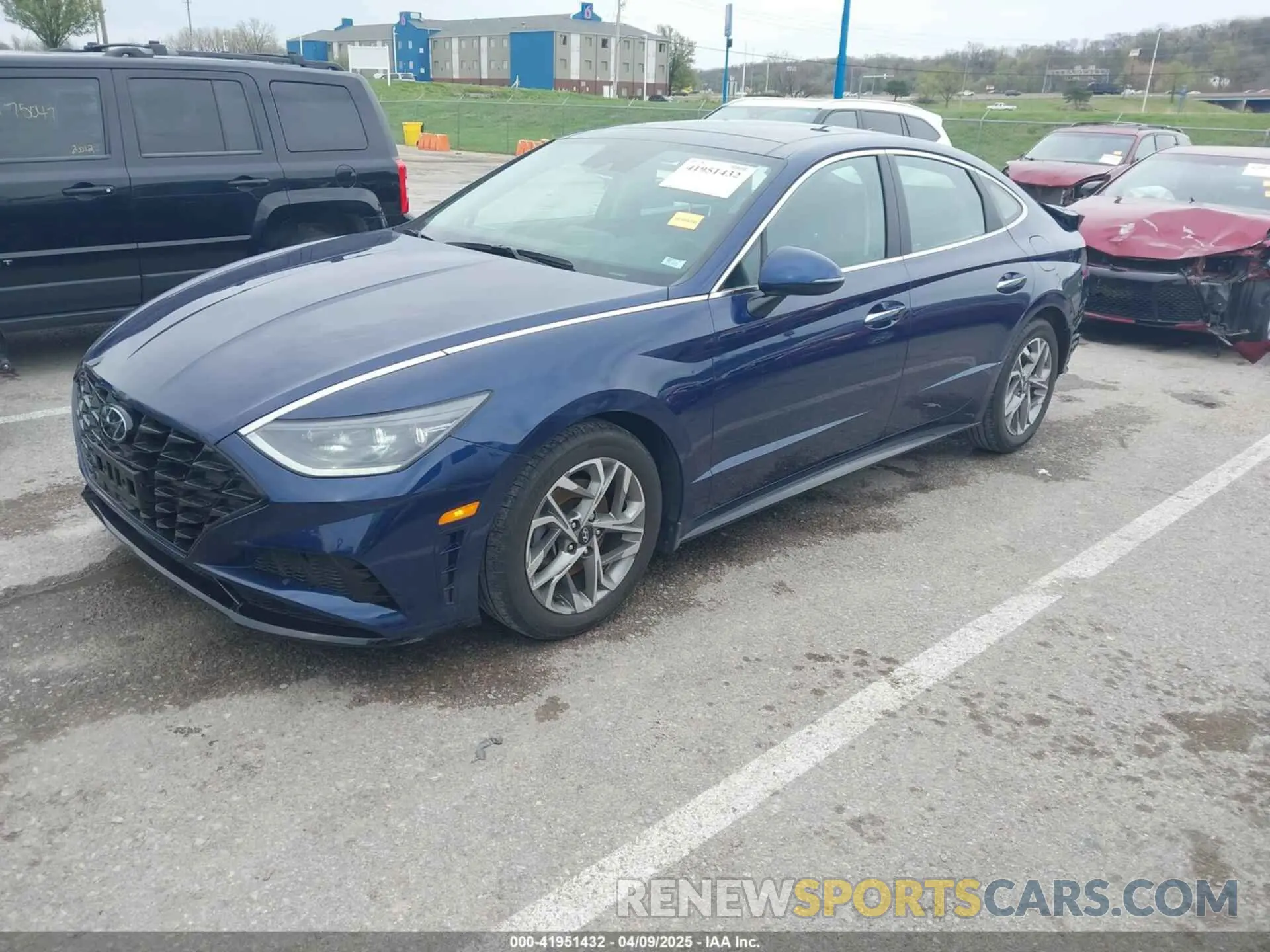 2 Фотография поврежденного автомобиля 5NPEF4JA8MH091613 HYUNDAI SONATA 2021