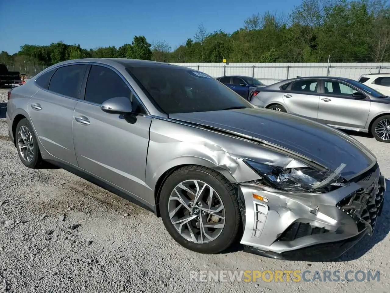 4 Photograph of a damaged car 5NPEF4JAXMH092245 HYUNDAI SONATA 2021