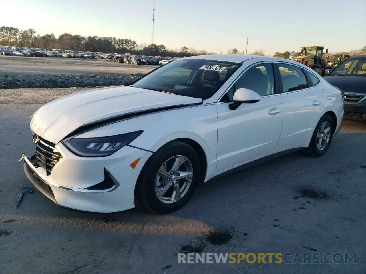 1 Photograph of a damaged car 5NPEG4JA0MH111642 HYUNDAI SONATA 2021