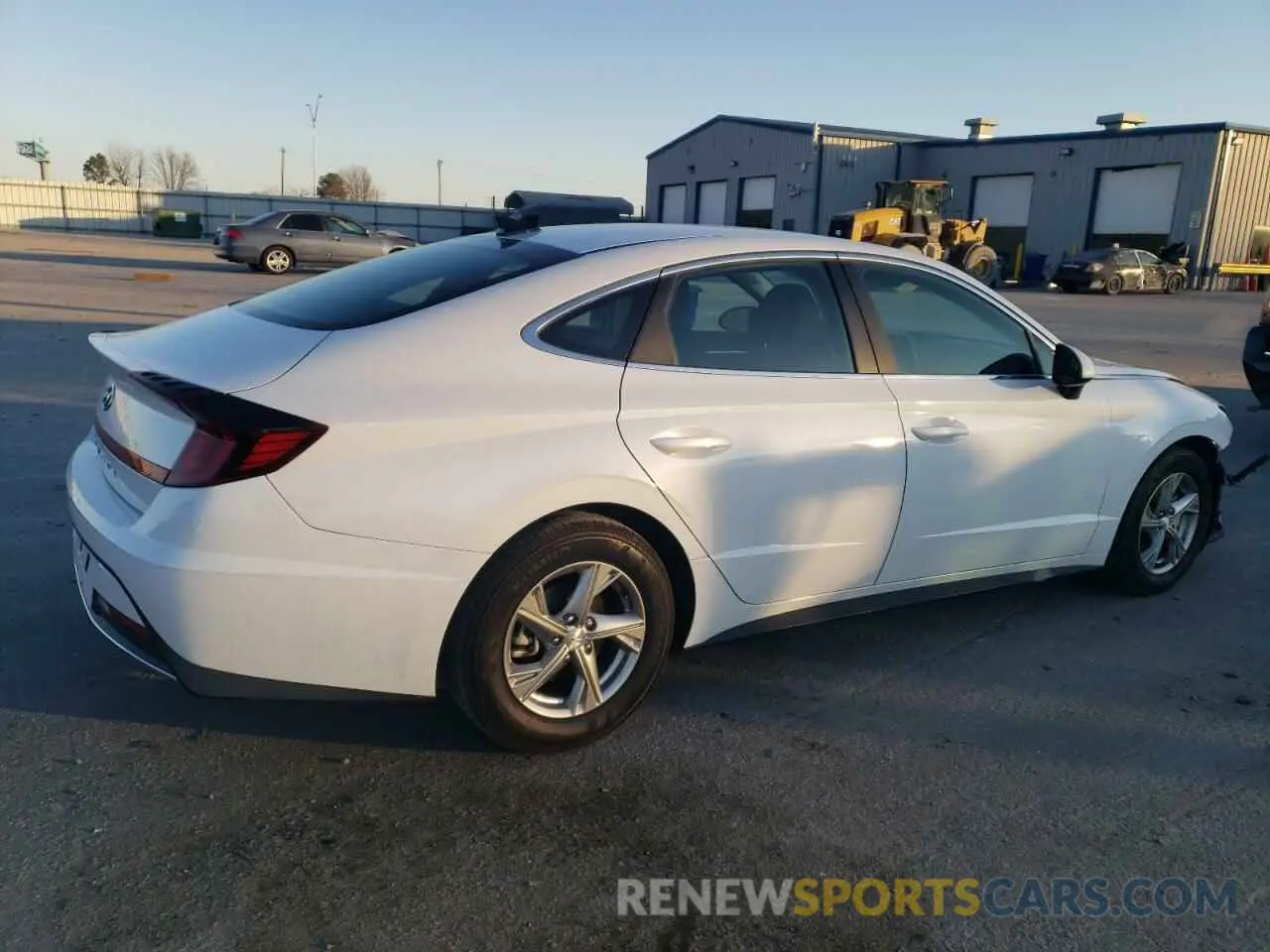 3 Photograph of a damaged car 5NPEG4JA0MH111642 HYUNDAI SONATA 2021