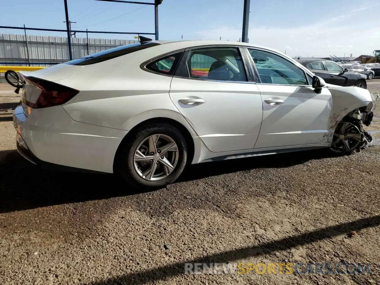 3 Photograph of a damaged car 5NPEG4JA0MH128134 HYUNDAI SONATA 2021