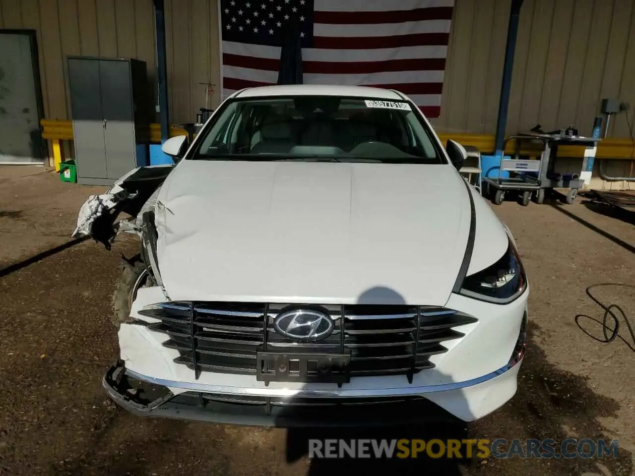 5 Photograph of a damaged car 5NPEG4JA0MH128134 HYUNDAI SONATA 2021