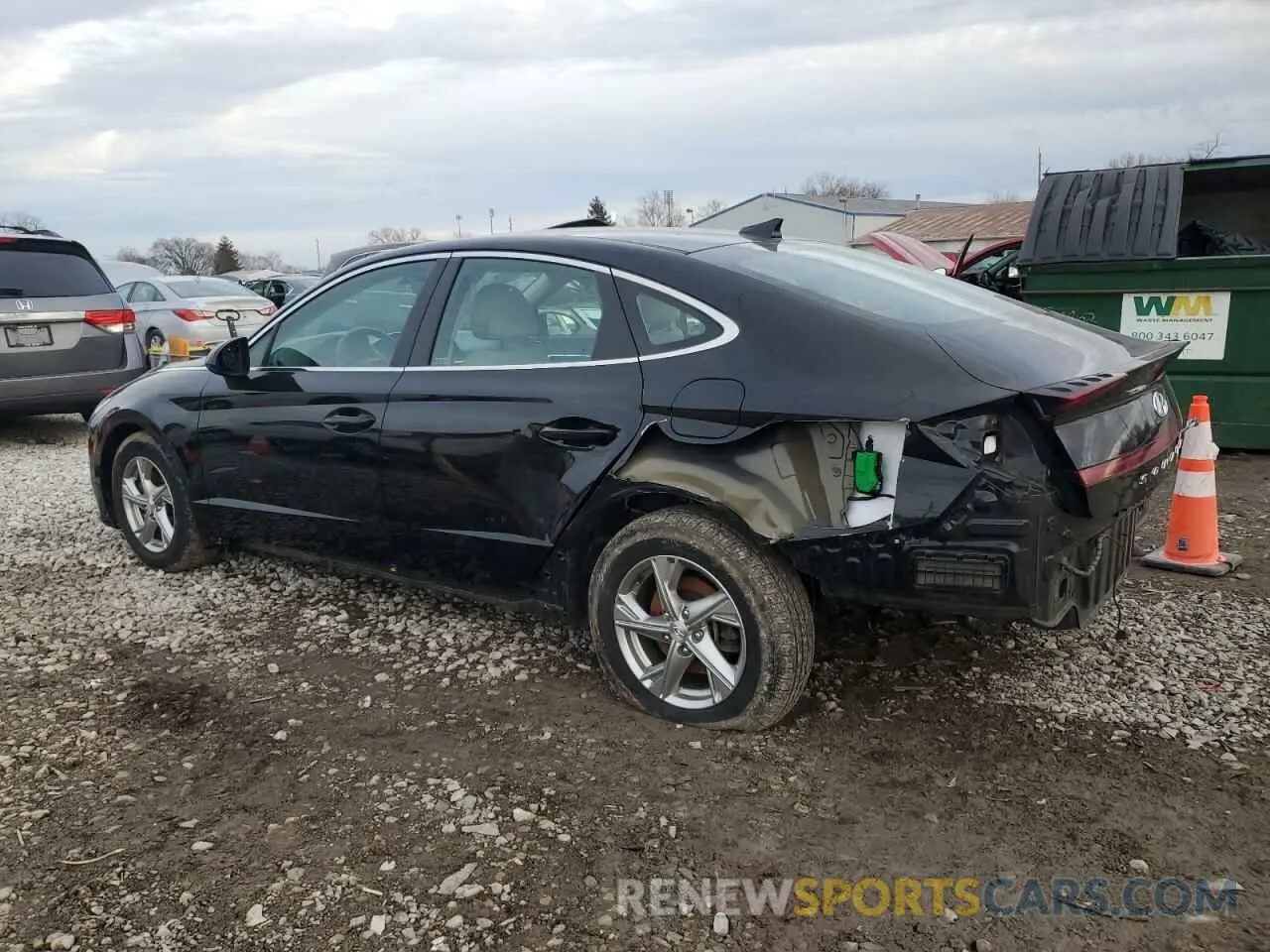 2 Photograph of a damaged car 5NPEG4JA1MH071586 HYUNDAI SONATA 2021