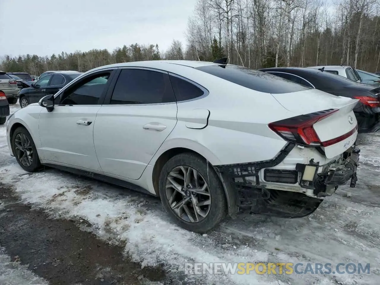 2 Photograph of a damaged car 5NPEG4JA1MH119667 HYUNDAI SONATA 2021