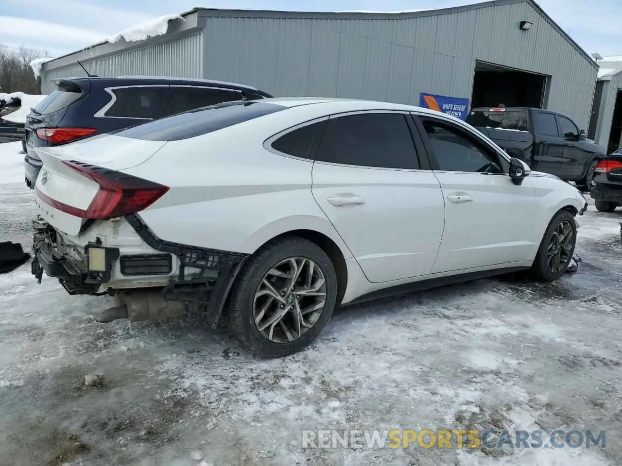3 Photograph of a damaged car 5NPEG4JA1MH119667 HYUNDAI SONATA 2021