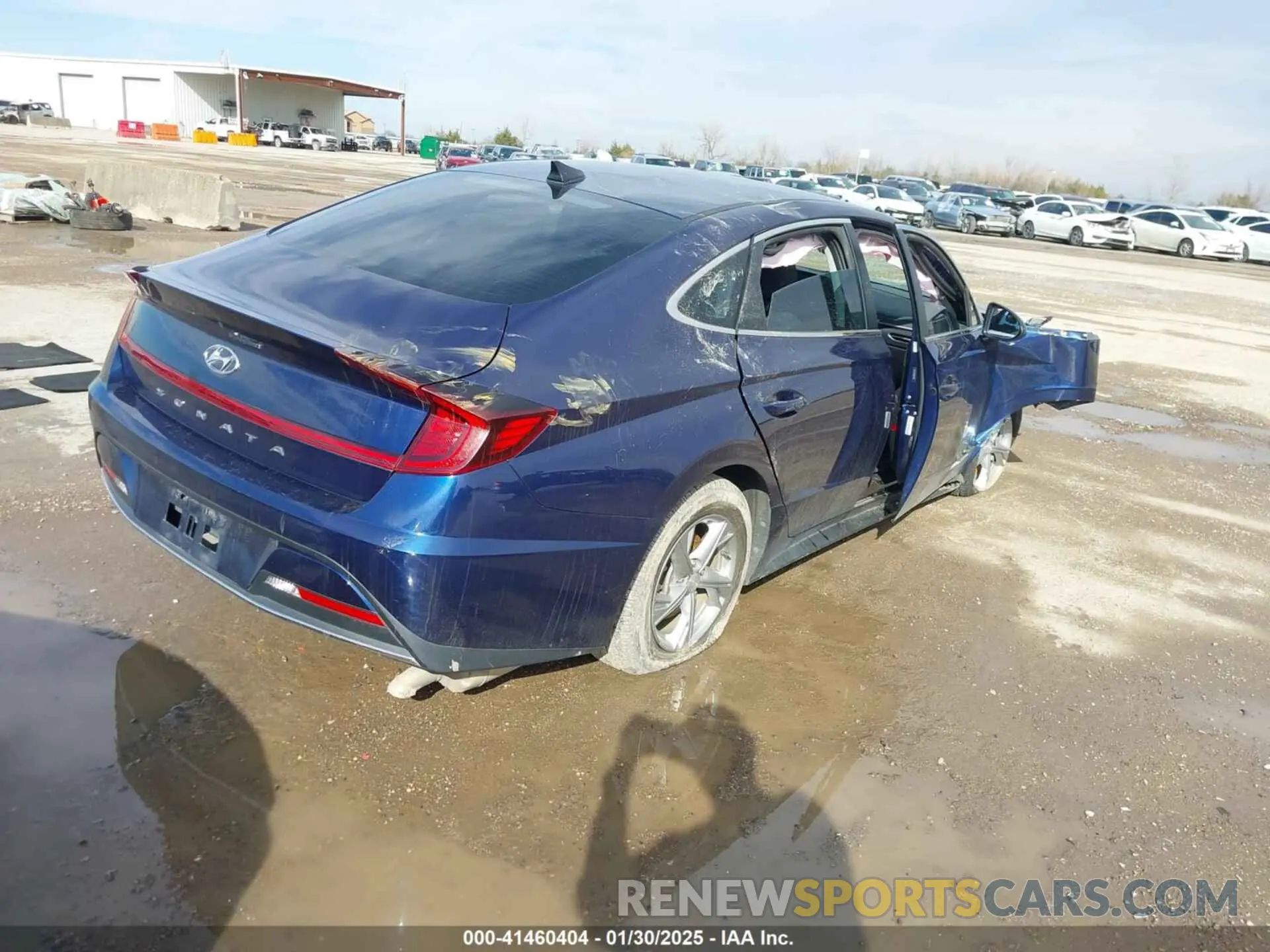 4 Photograph of a damaged car 5NPEG4JA2MH104899 HYUNDAI SONATA 2021