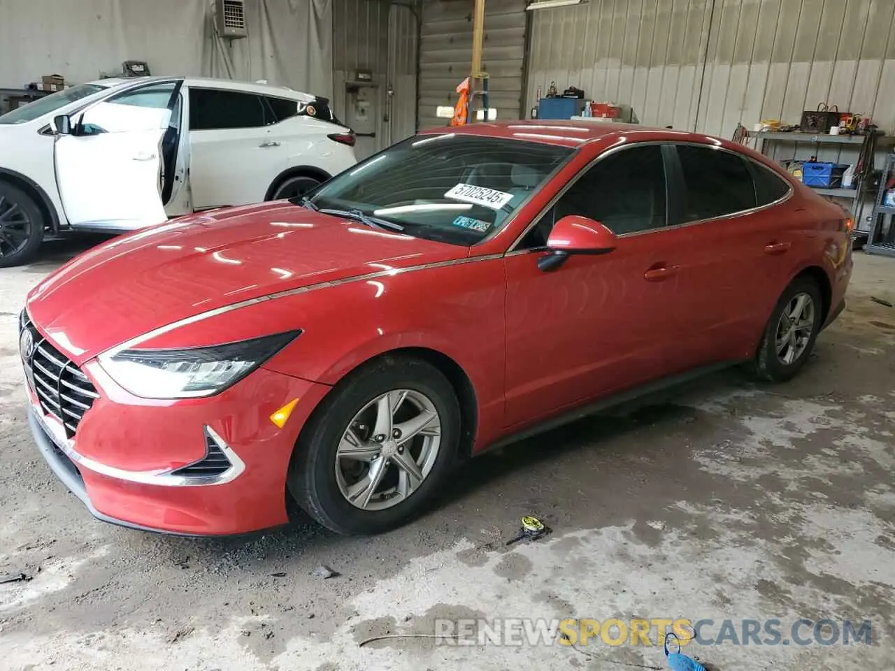 1 Photograph of a damaged car 5NPEG4JA4MH070254 HYUNDAI SONATA 2021