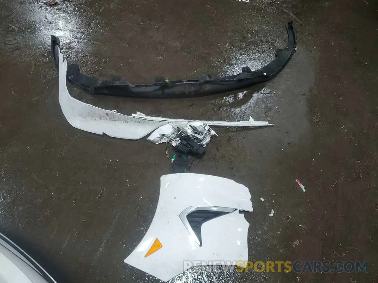 12 Photograph of a damaged car 5NPEG4JA6MH114514 HYUNDAI SONATA 2021