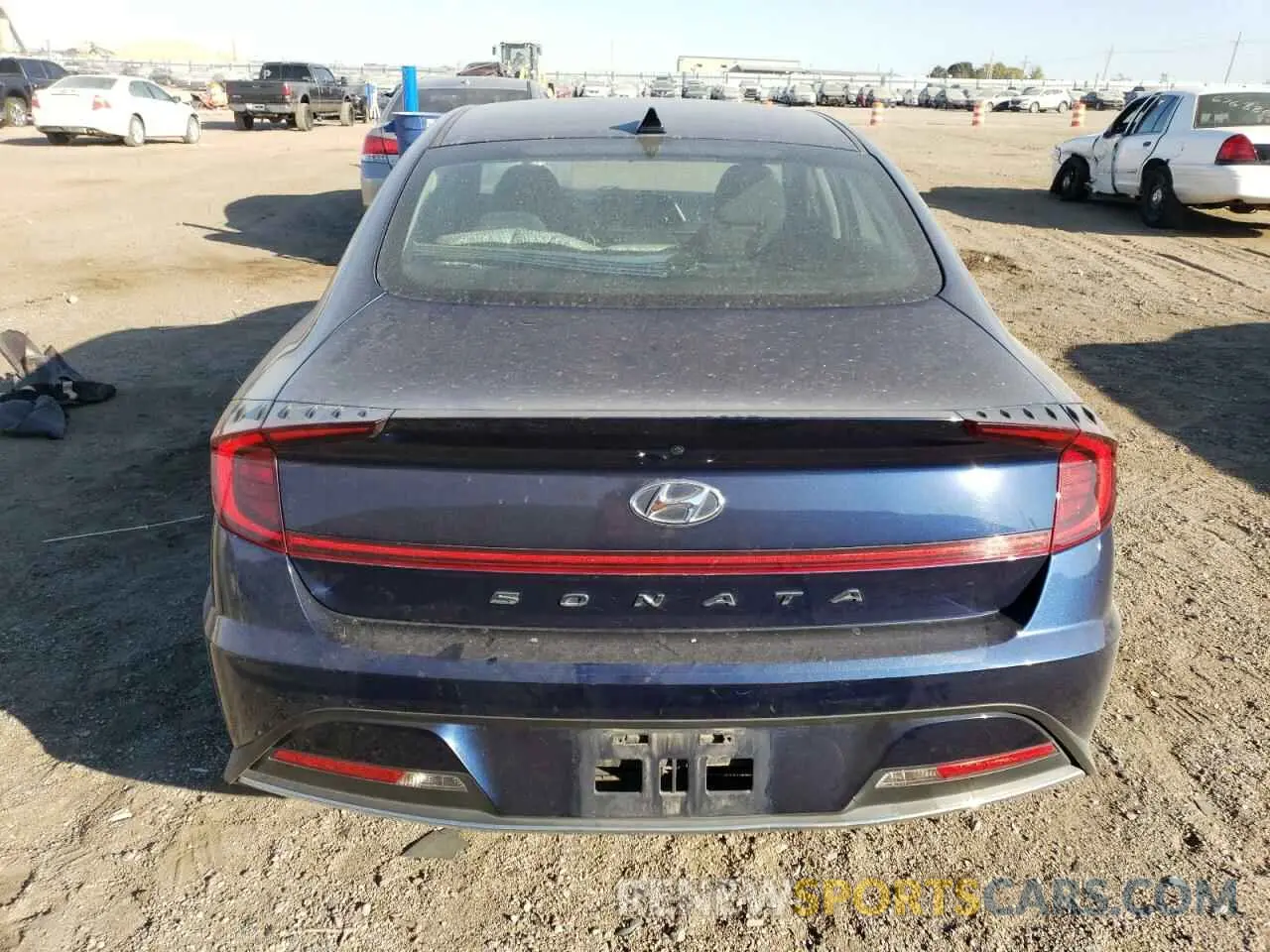 6 Photograph of a damaged car 5NPEG4JA6MH118319 HYUNDAI SONATA 2021