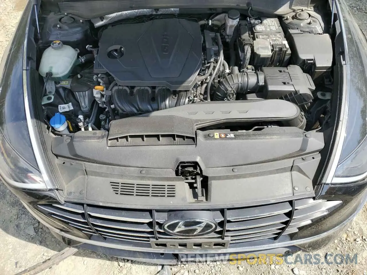 11 Photograph of a damaged car 5NPEG4JA8MH074369 HYUNDAI SONATA 2021