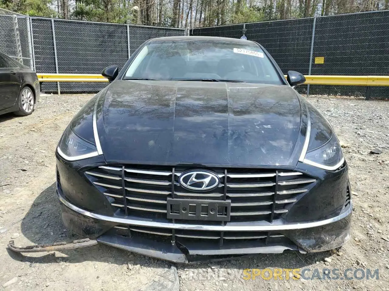 5 Photograph of a damaged car 5NPEG4JA8MH074369 HYUNDAI SONATA 2021