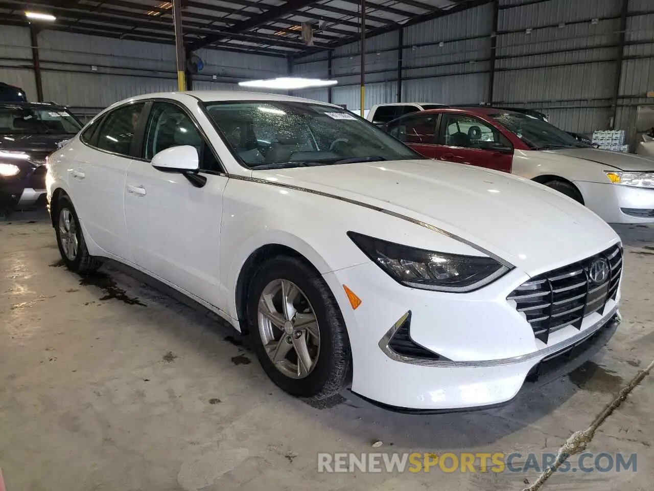 4 Photograph of a damaged car 5NPEG4JA8MH075098 HYUNDAI SONATA 2021