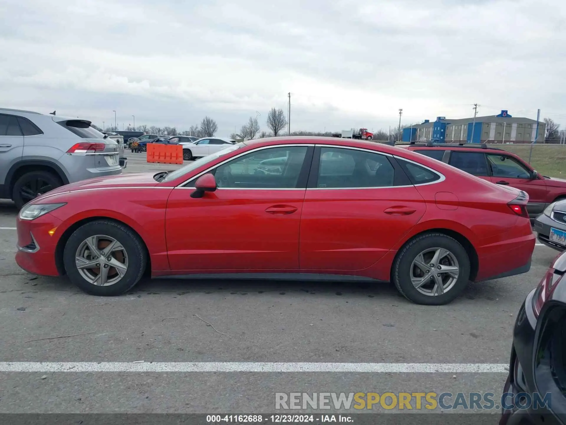 15 Photograph of a damaged car 5NPEG4JAXMH068489 HYUNDAI SONATA 2021