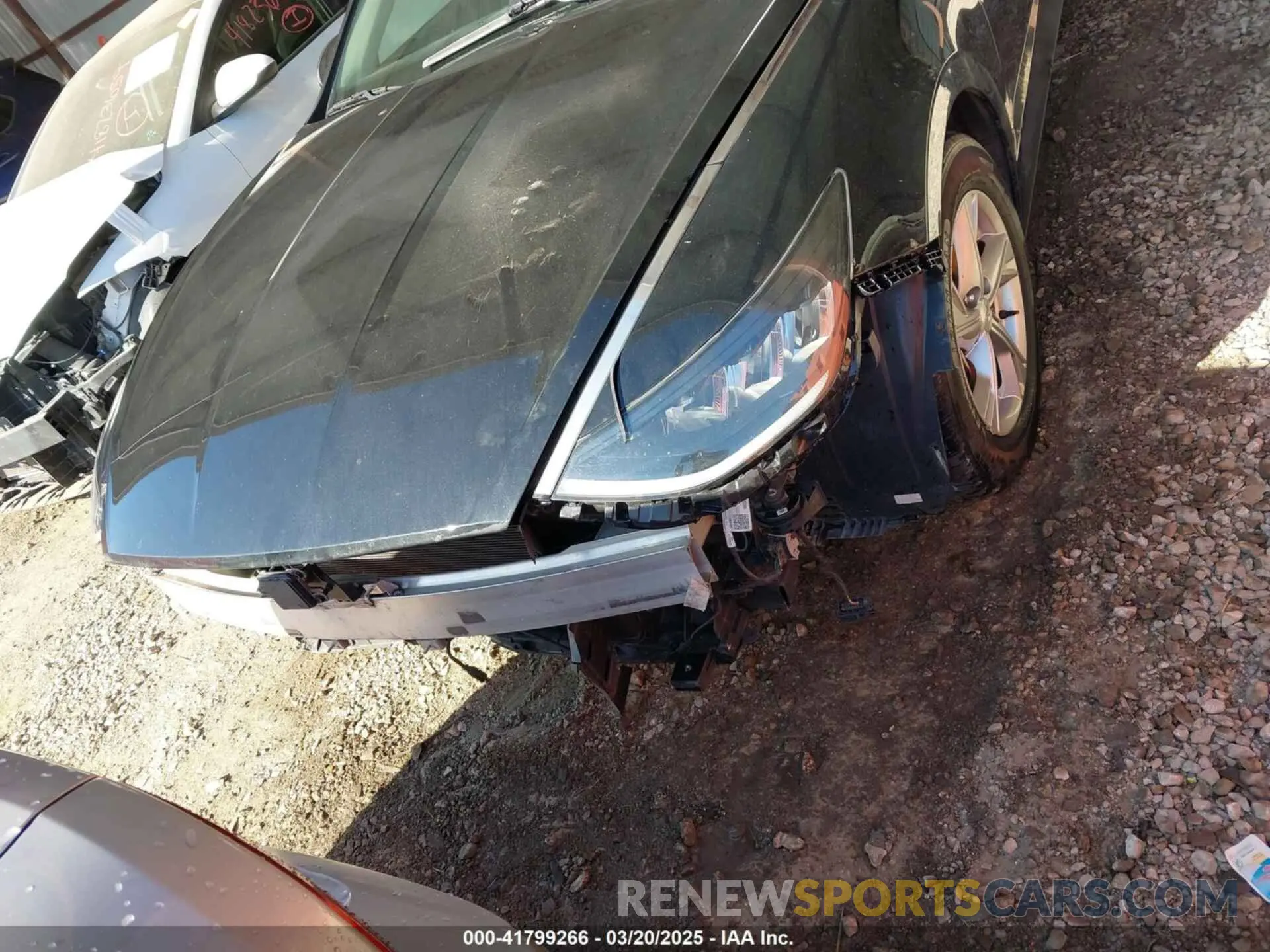 12 Photograph of a damaged car 5NPEG4JAXMH090752 HYUNDAI SONATA 2021