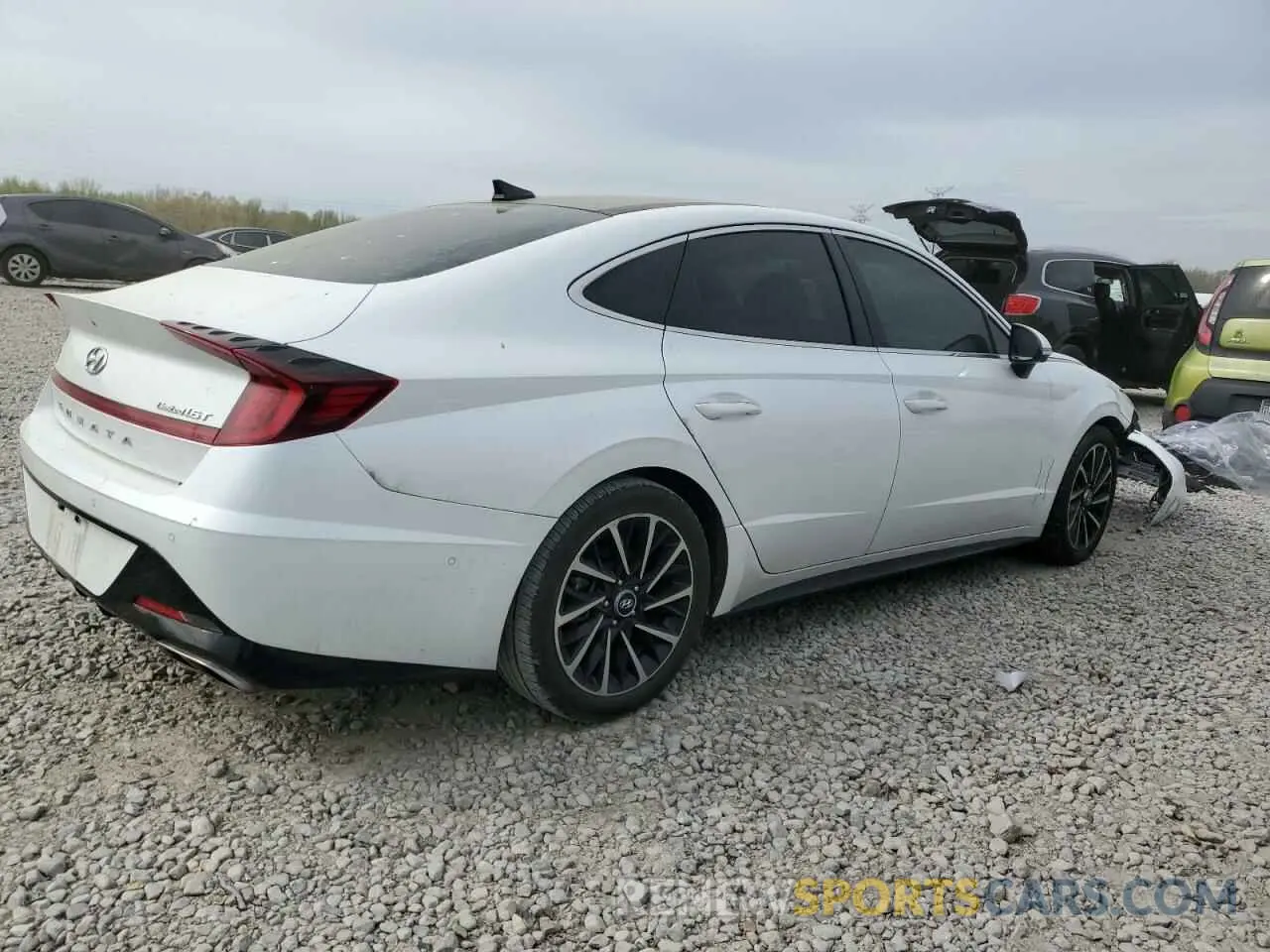 3 Photograph of a damaged car 5NPEH4J20MH075327 HYUNDAI SONATA 2021
